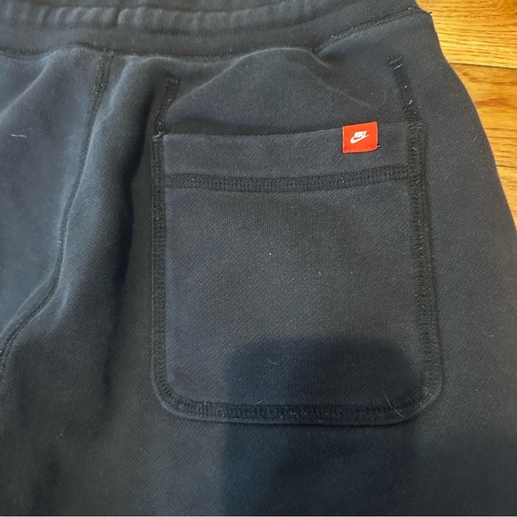 Nike Swoosh Logo Embroidered Joggers Sweatpants Faded Black Size Small‎ - Picture 4 of 6